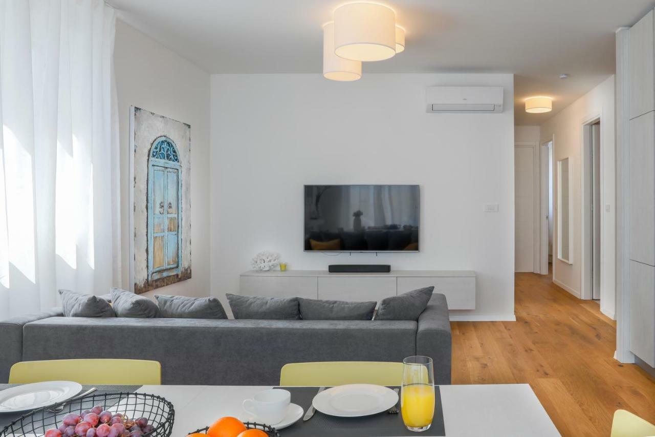 Luxury Apartment La Mer Murter Exterior photo